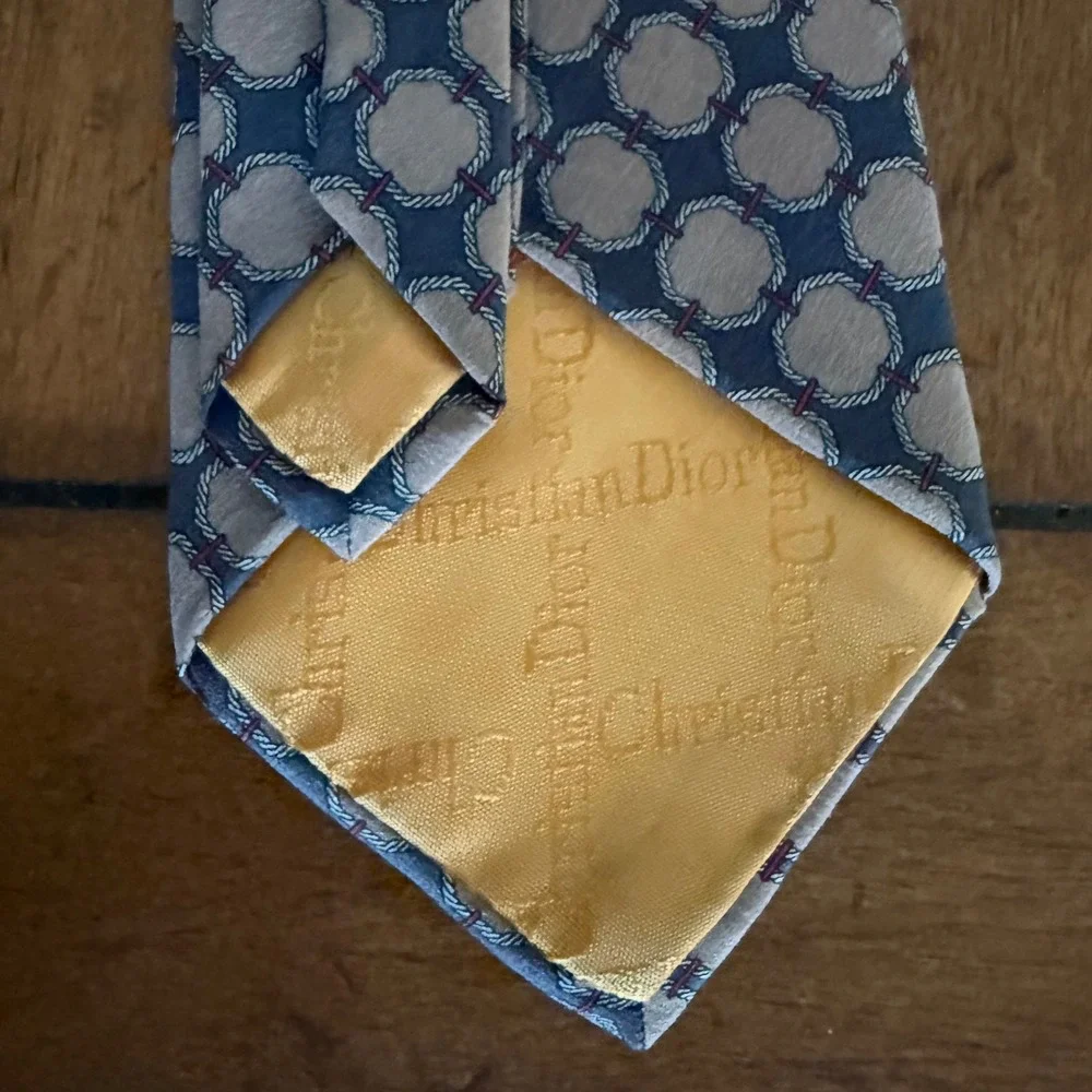 Christian Dior Silk Tie‎ Geometric Pattern Men's Luxury Necktie Tag Missing